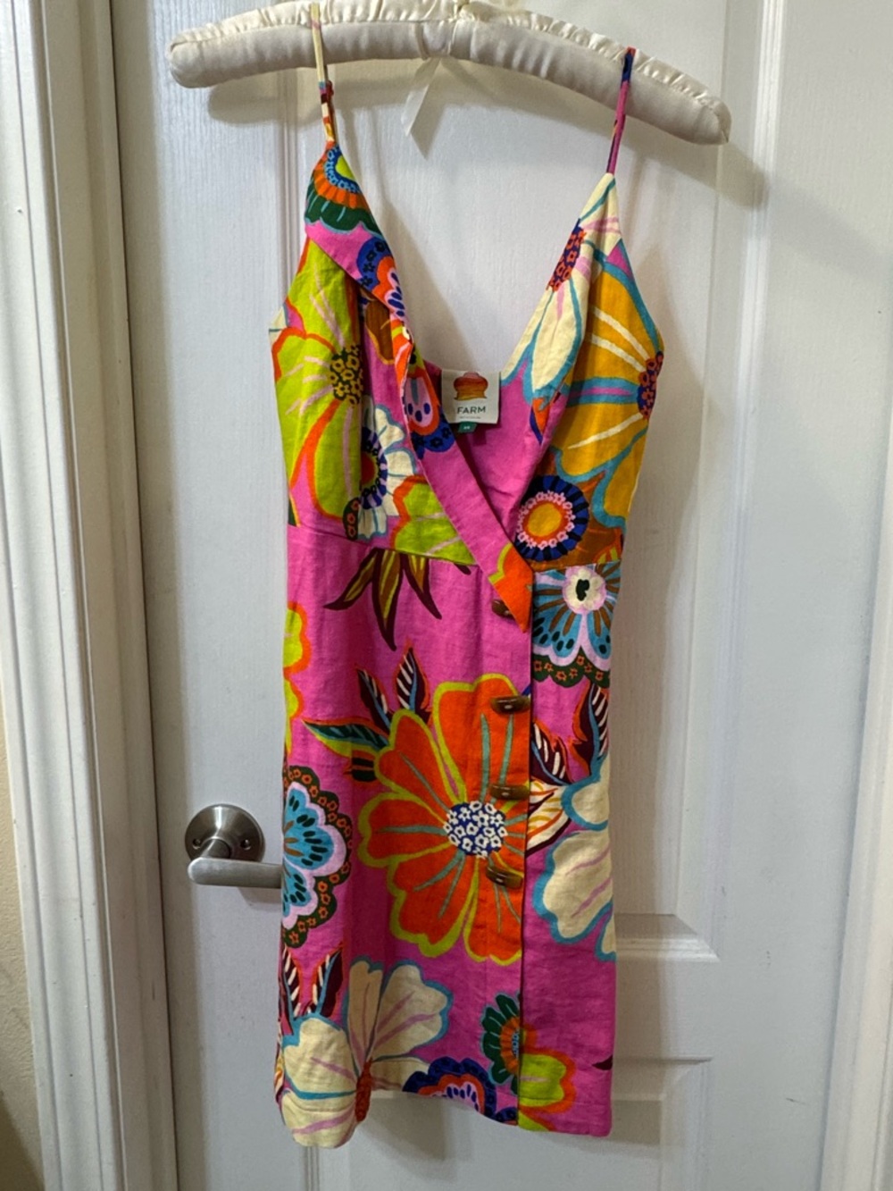 FARM Rio Pink Floral dress with Multicolor Blooms - Picture 2 of 4